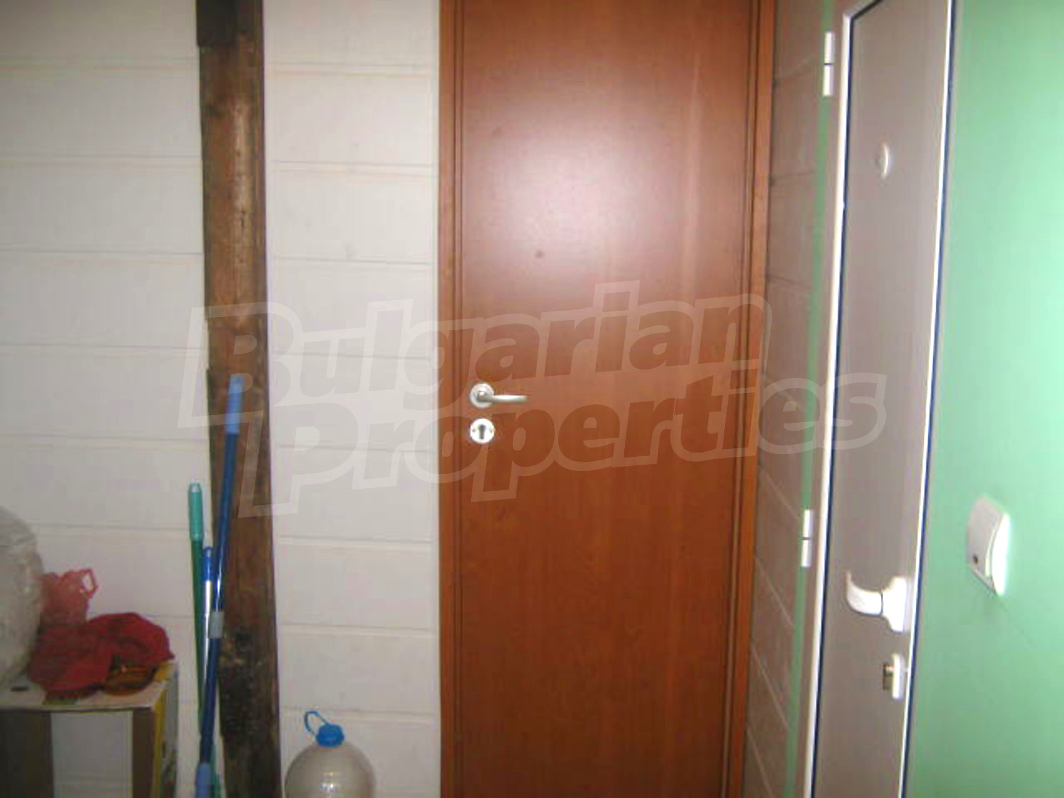 Gallery Picture 6