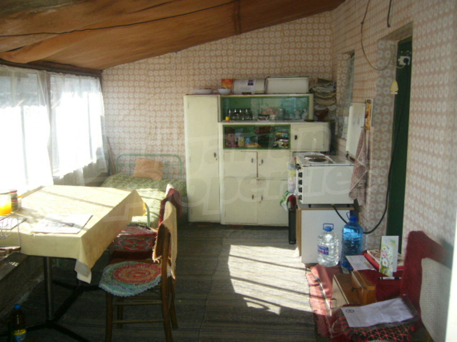Gallery Picture 9