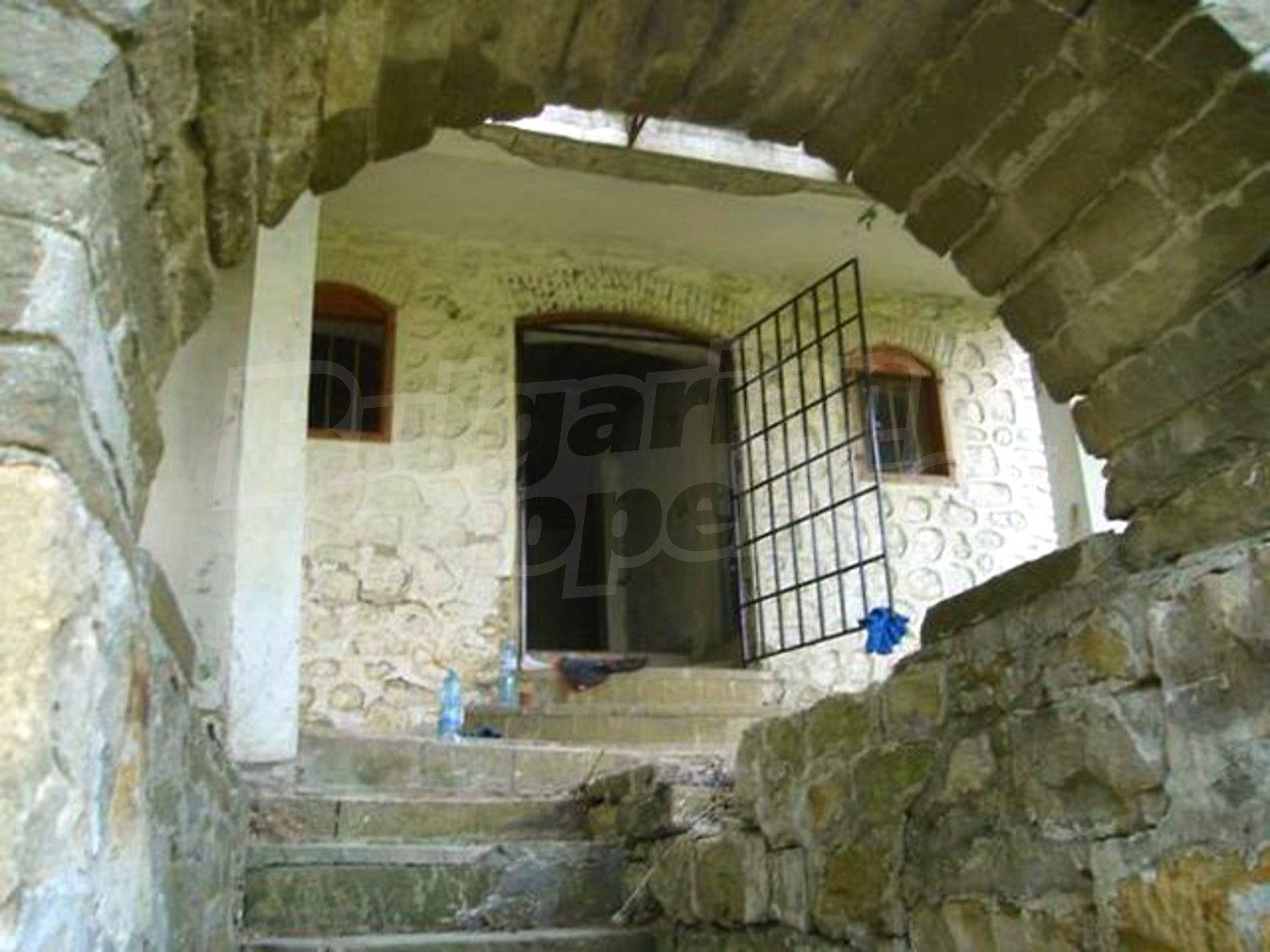 Gallery Picture 3
