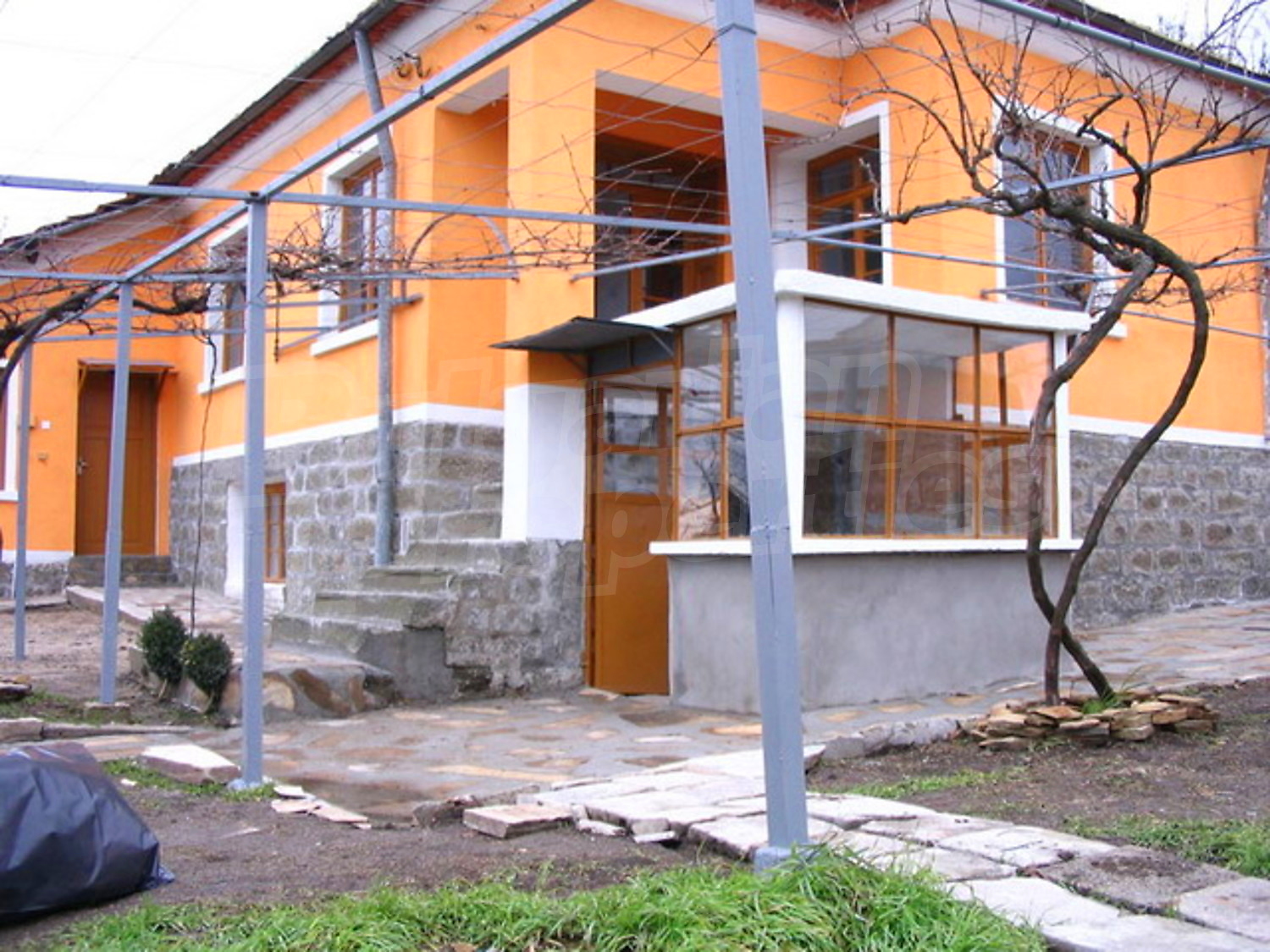 Gallery Picture 2