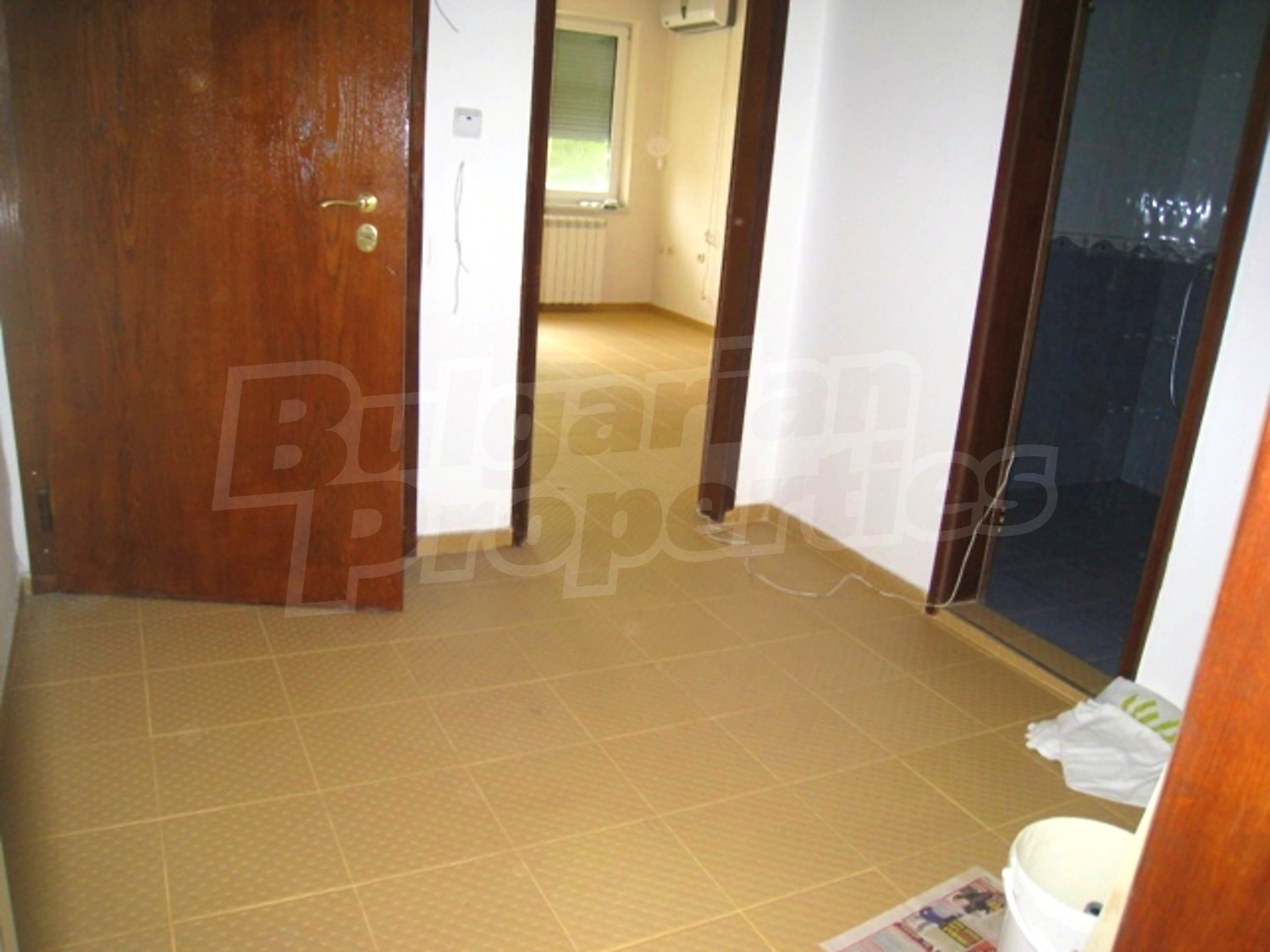 Gallery Picture 10