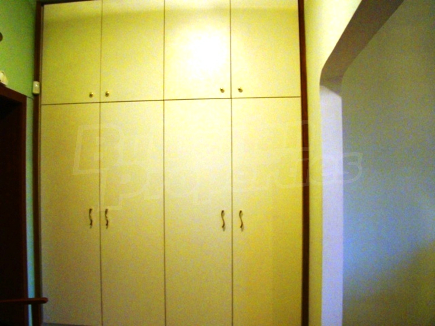 Gallery Picture 12