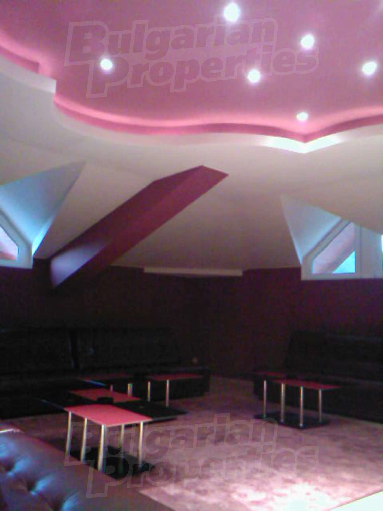 Gallery Picture 8