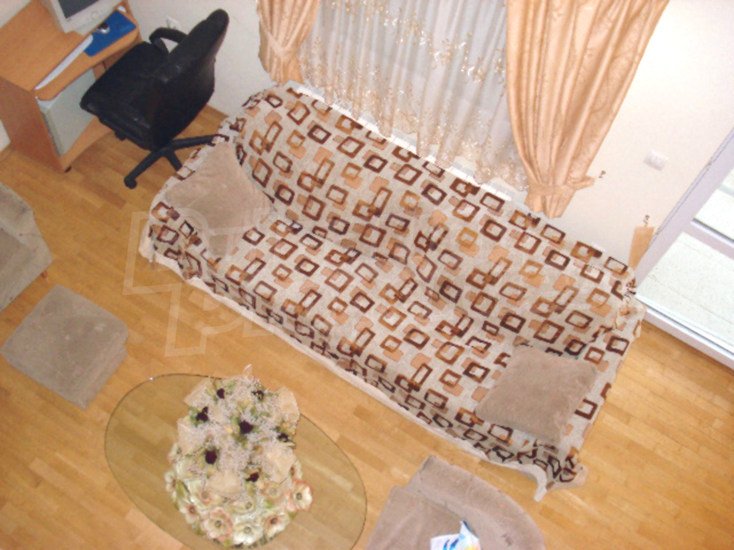 Gallery Picture 4