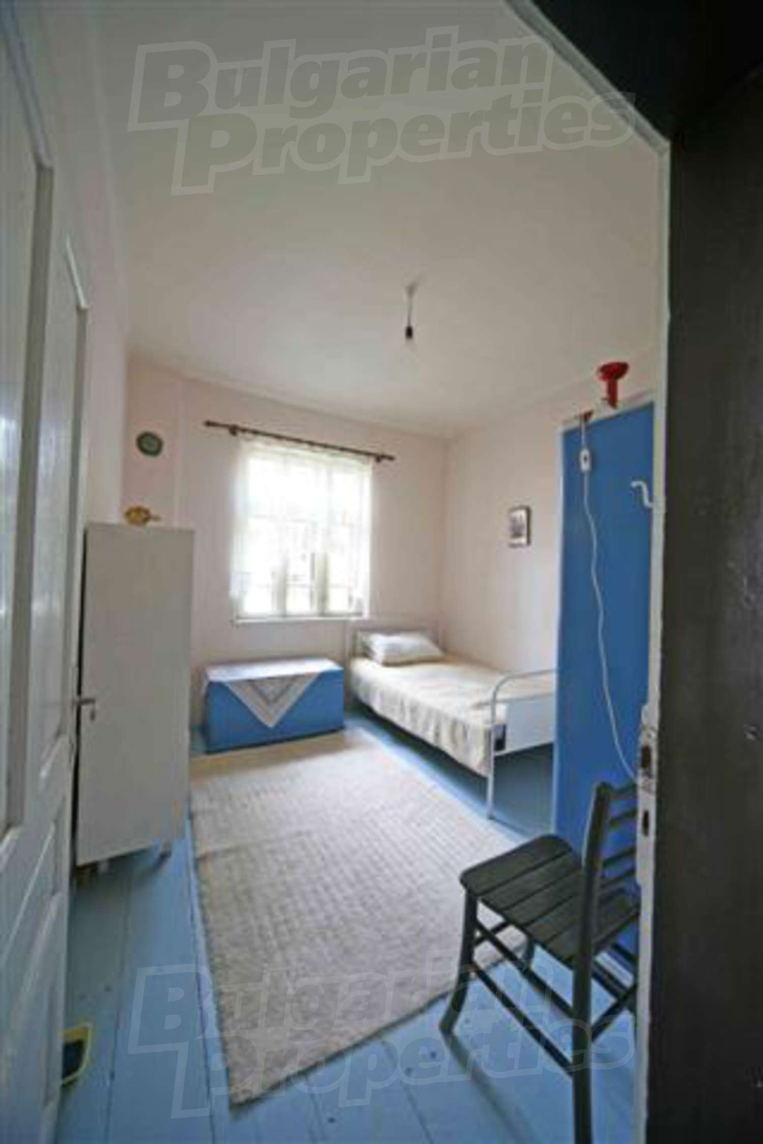Gallery Picture 5