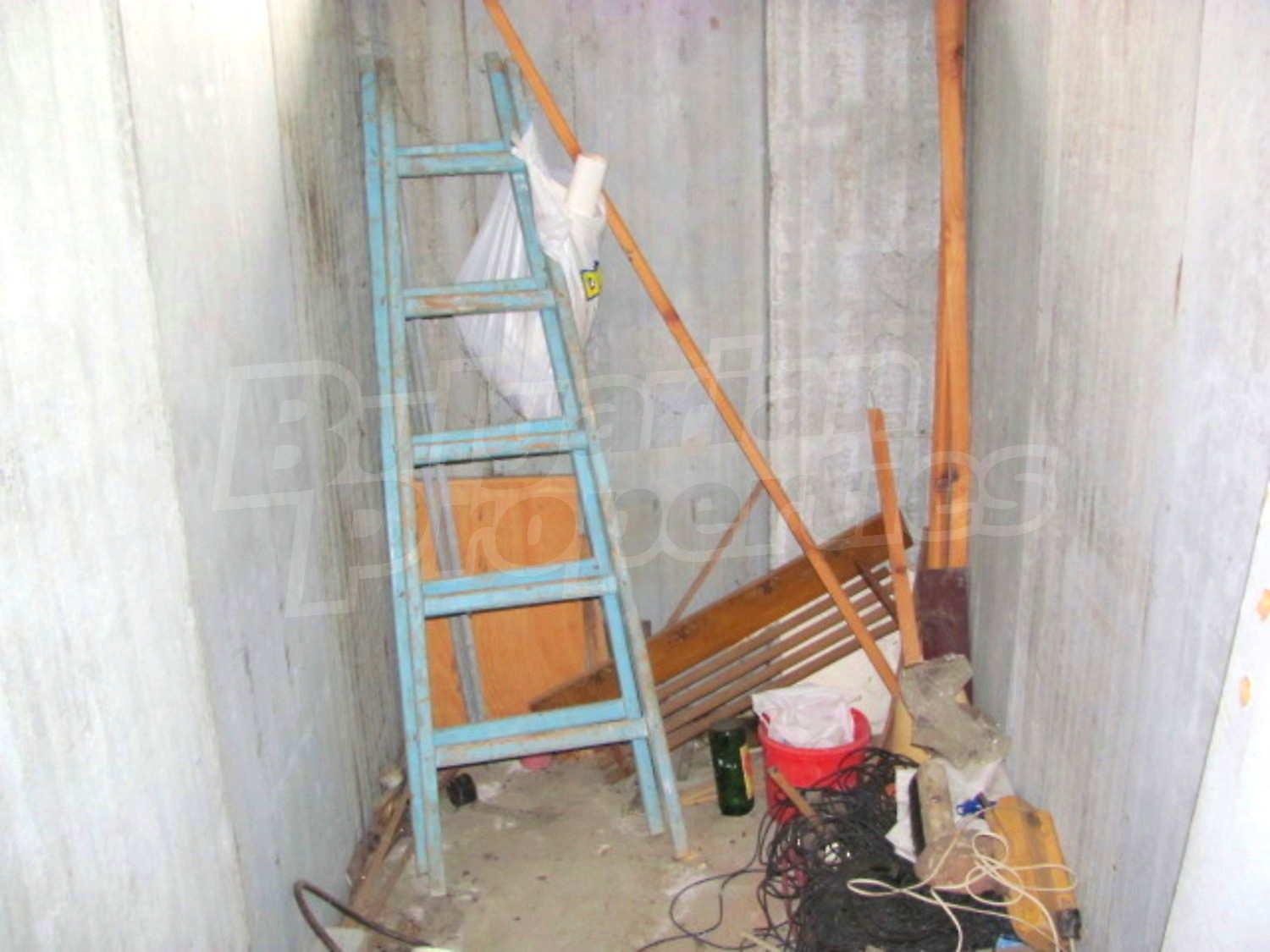 Gallery Picture 13
