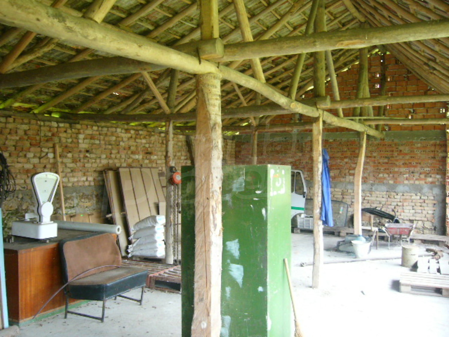 Gallery Picture 13