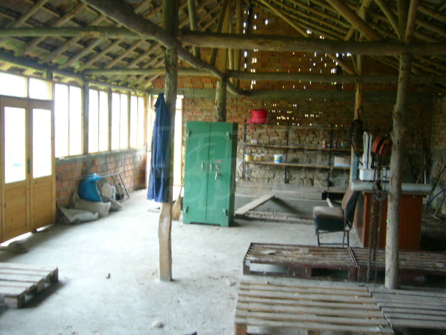 Gallery Picture 15