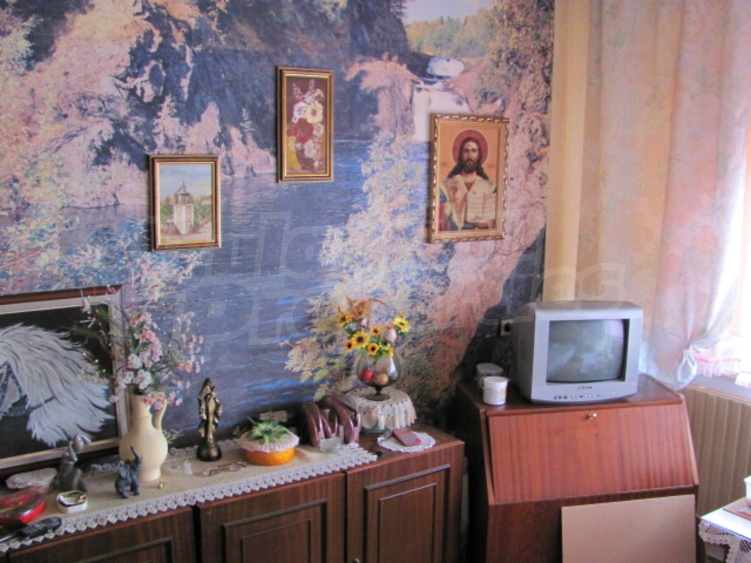 Gallery Picture 9