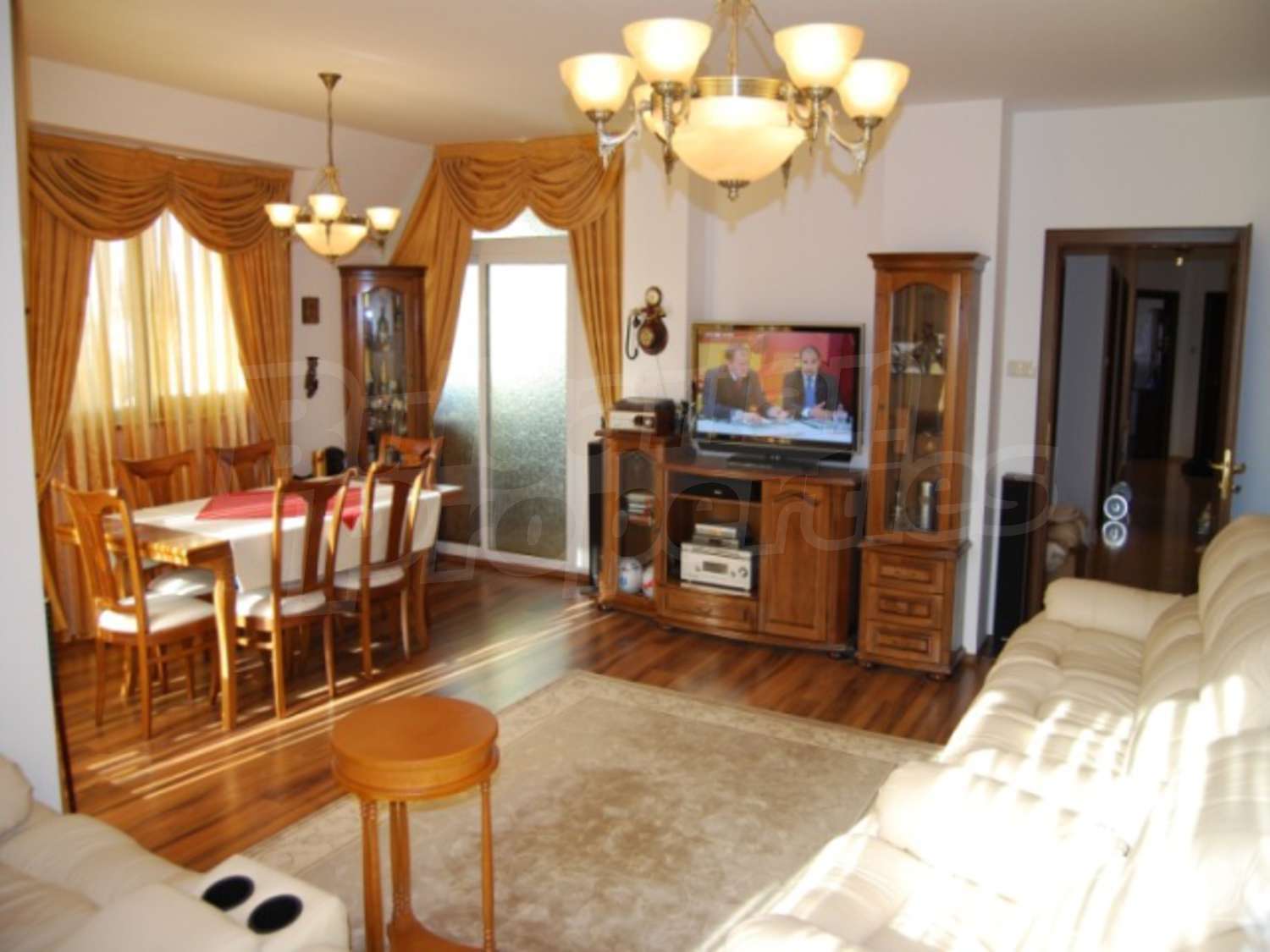 Gallery Picture 4