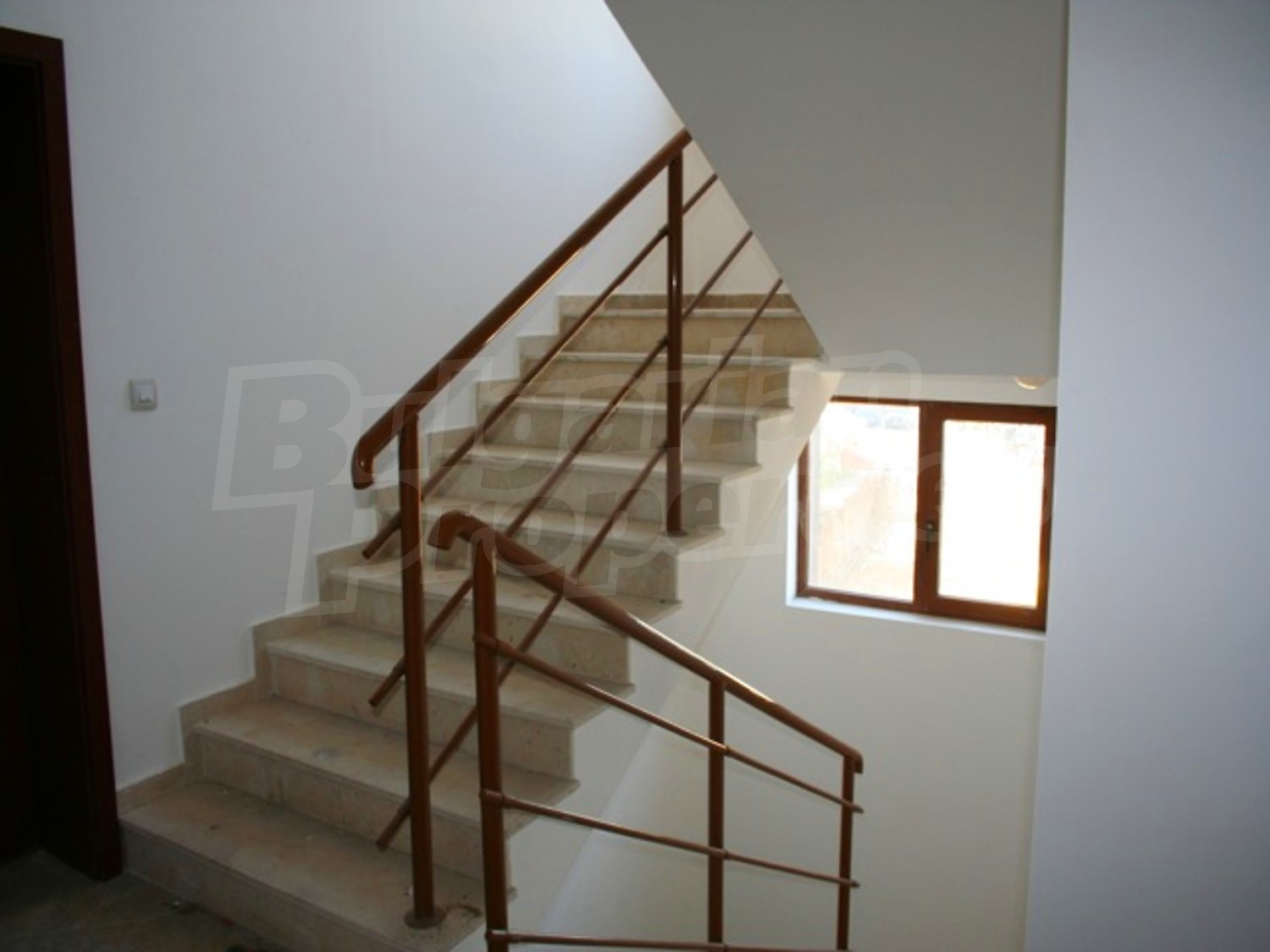 Gallery Picture 14