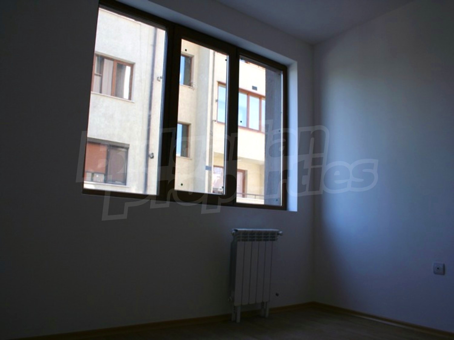 Gallery Picture 6