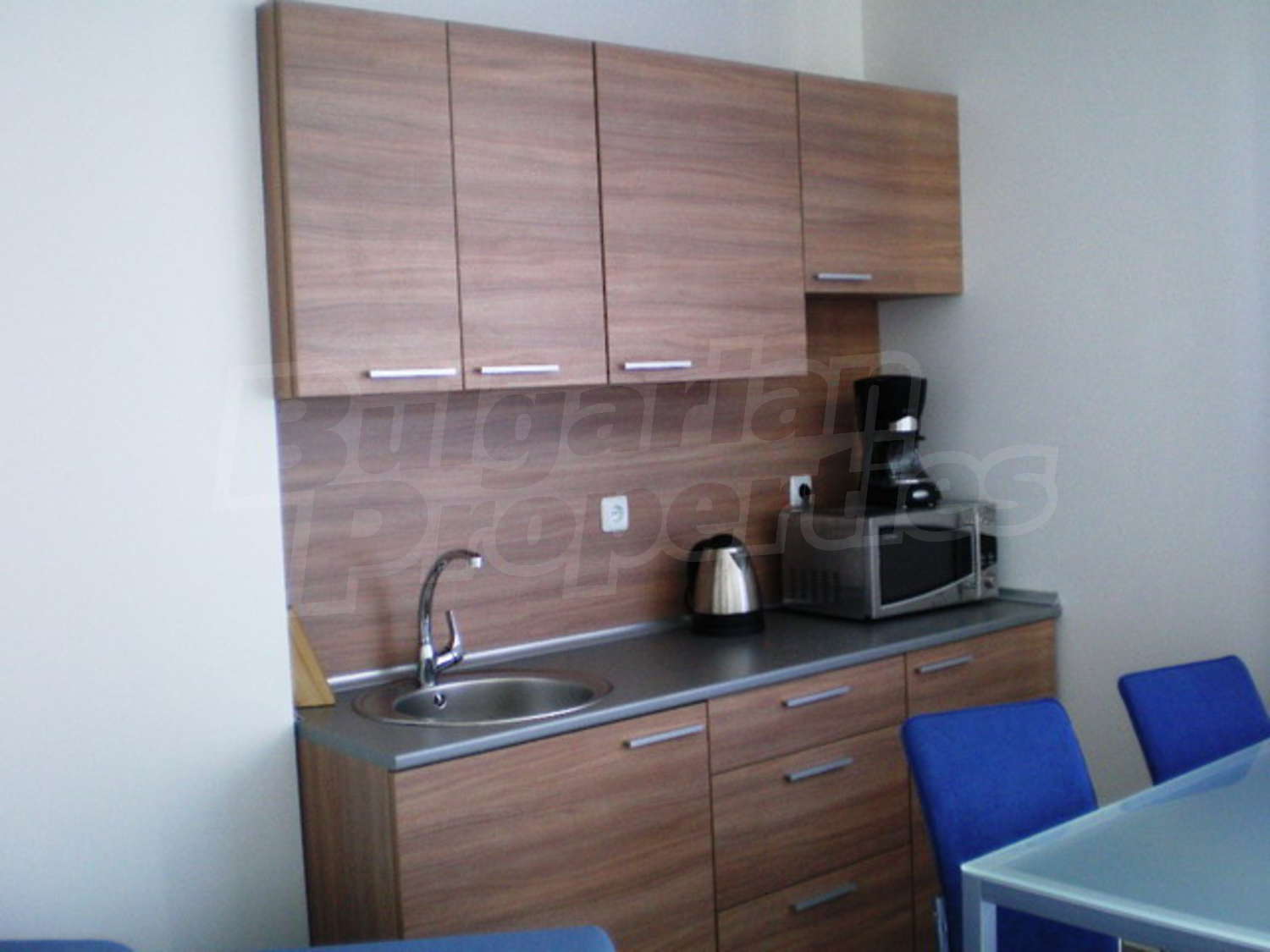 Gallery Picture 15