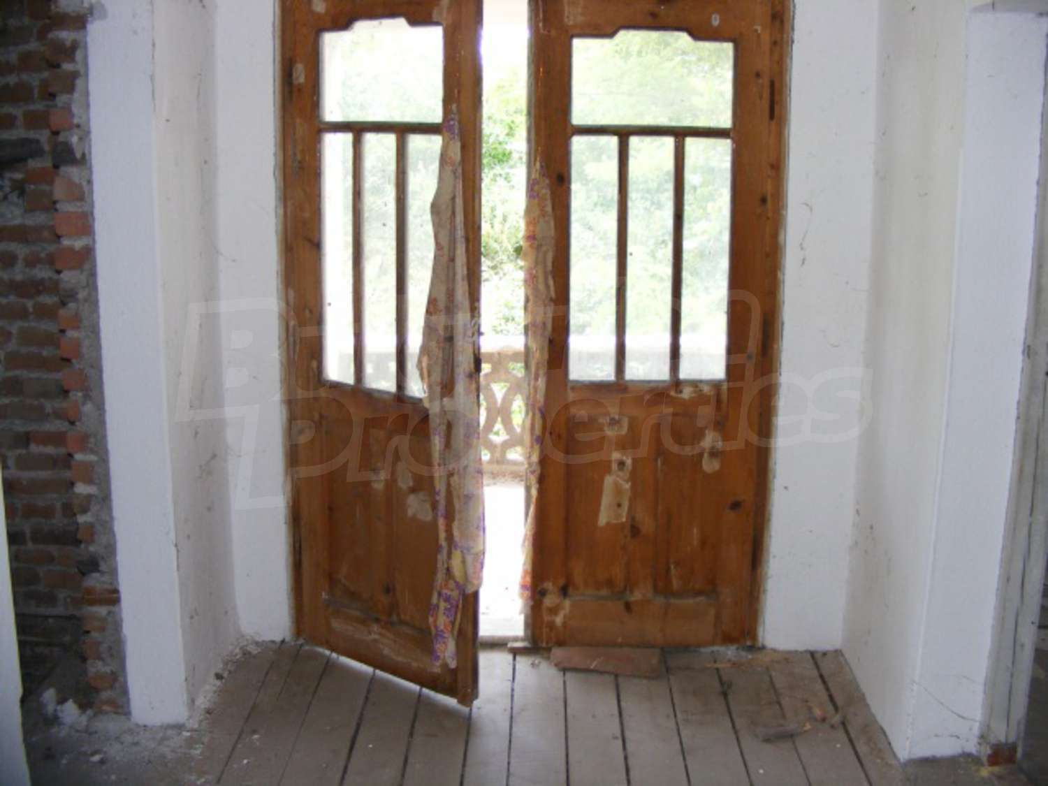 Gallery Picture 9