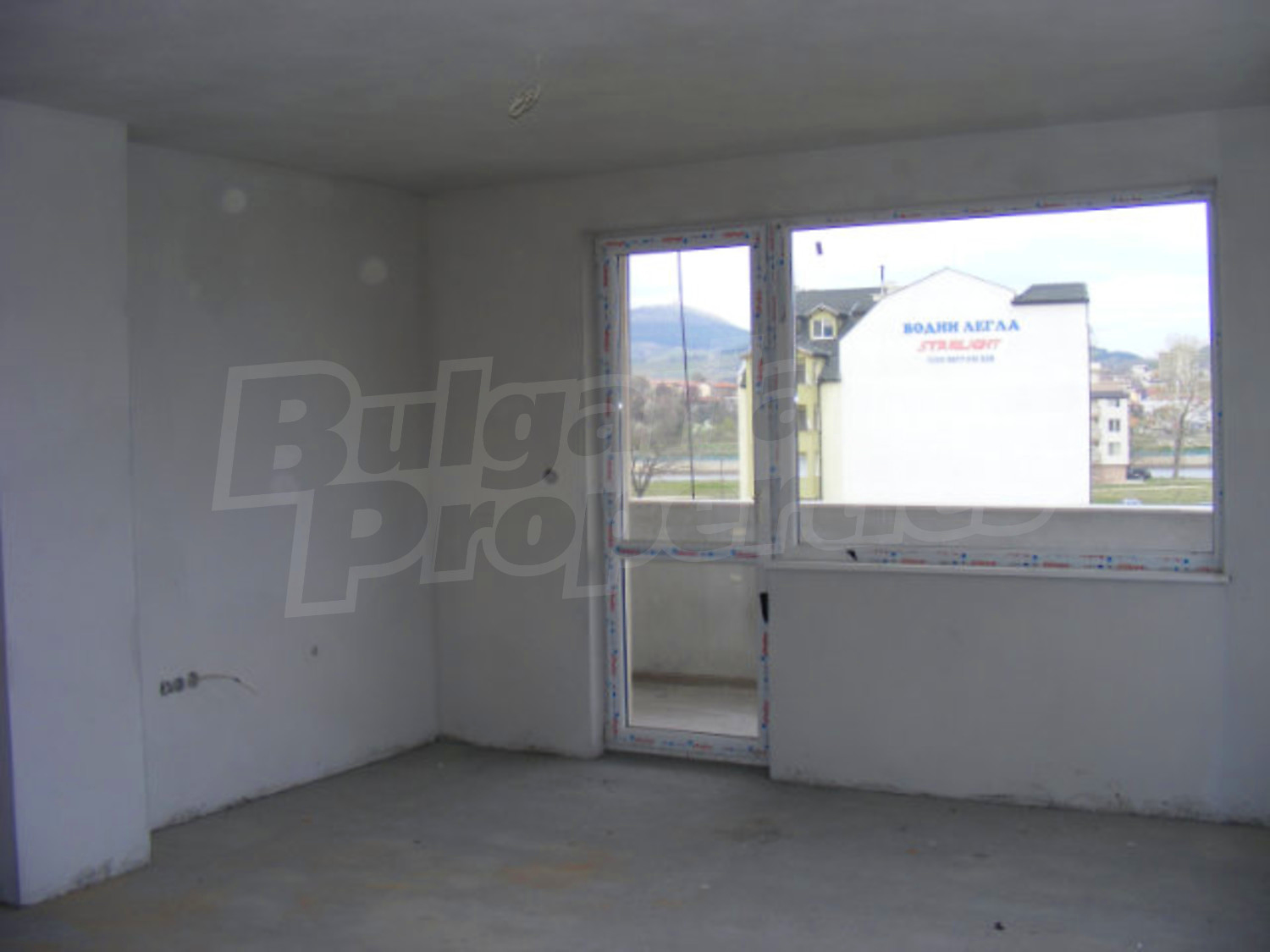 Gallery Picture 13