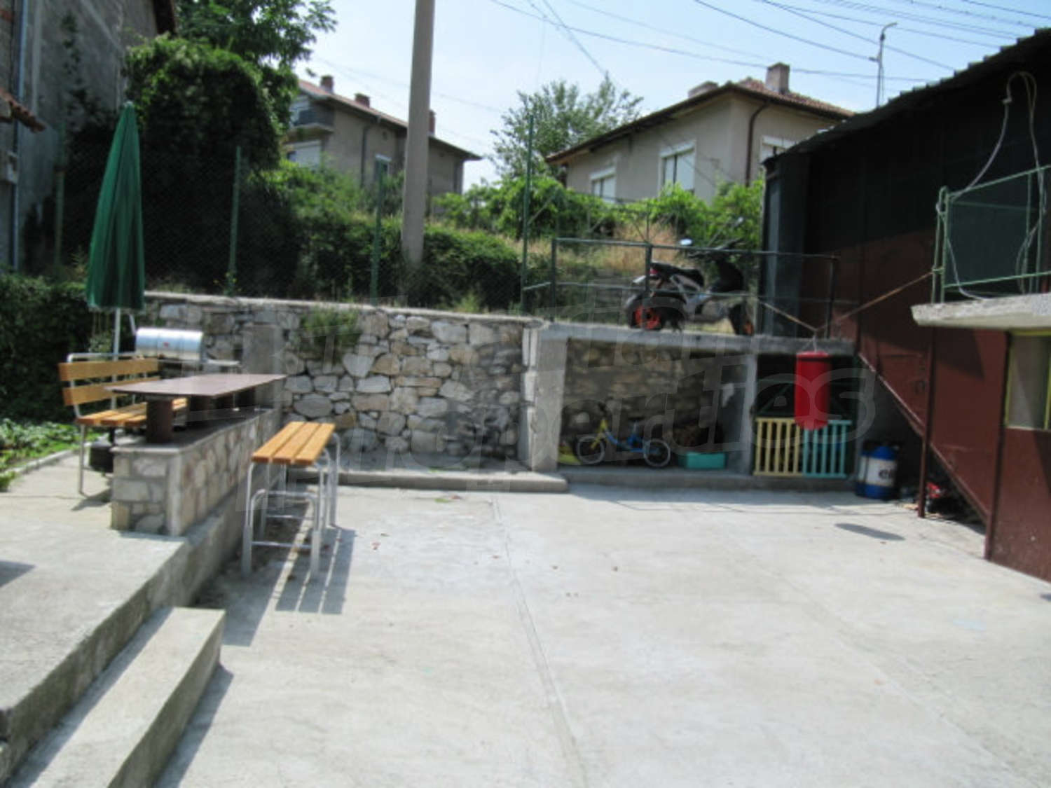 Gallery Picture 16