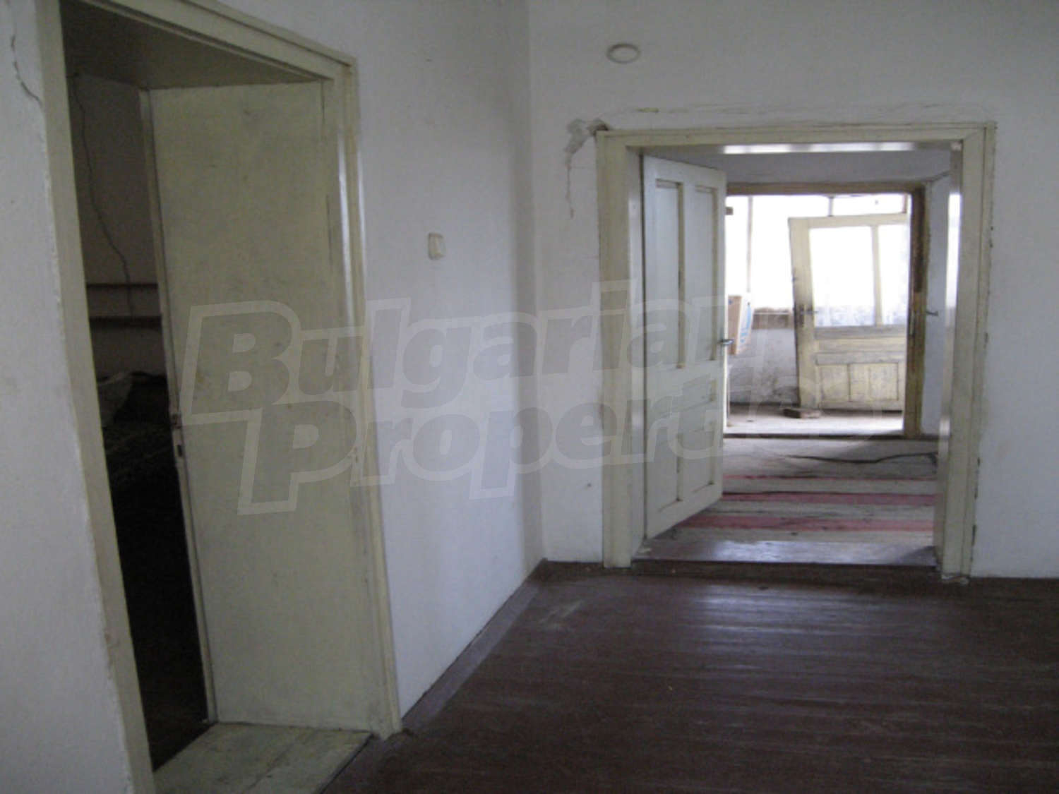 Gallery Picture 13
