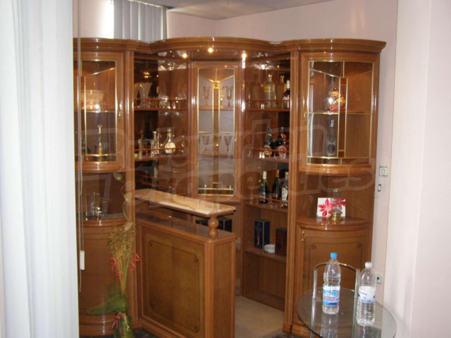 Gallery Picture 3