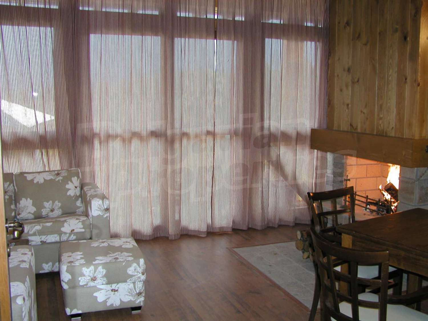 Gallery Picture 5