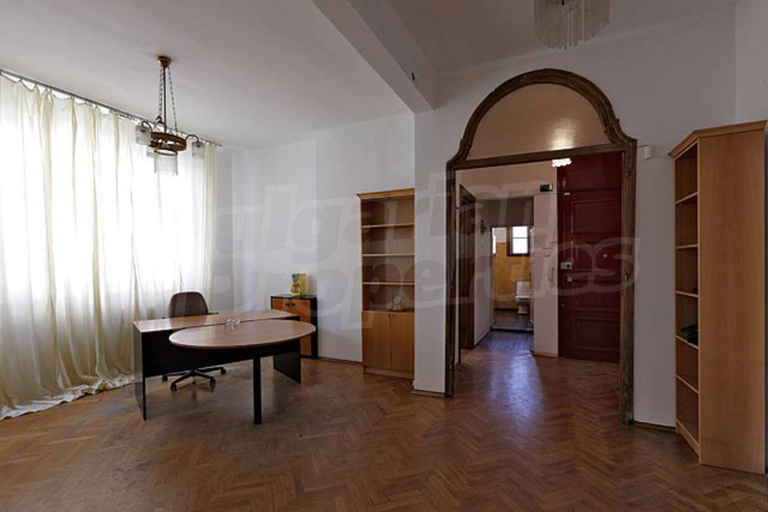 Gallery Picture 15