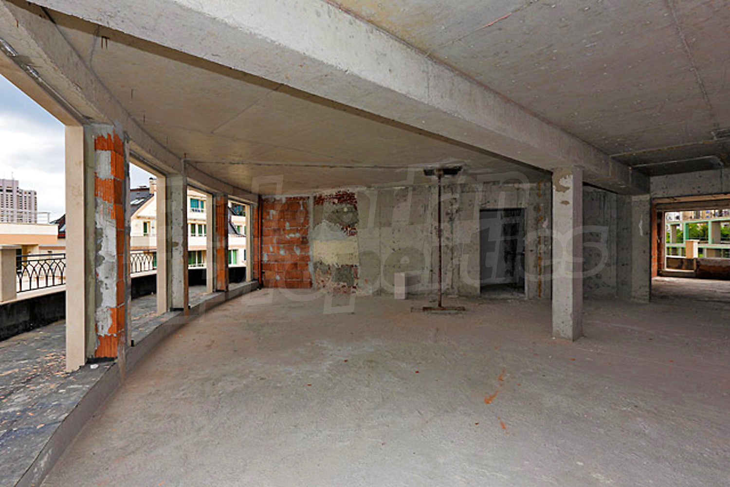 Gallery Picture 7