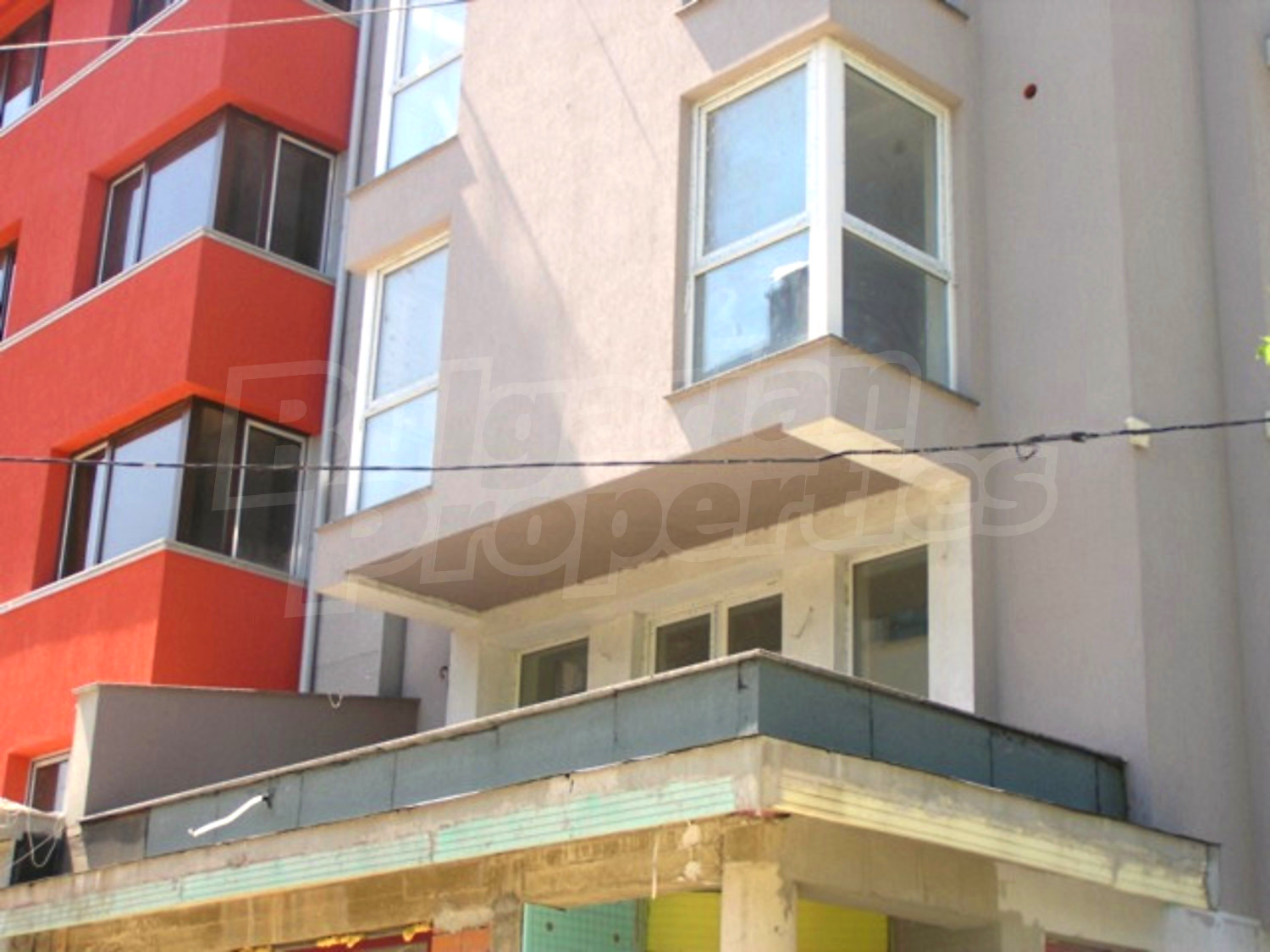 Gallery Picture 3