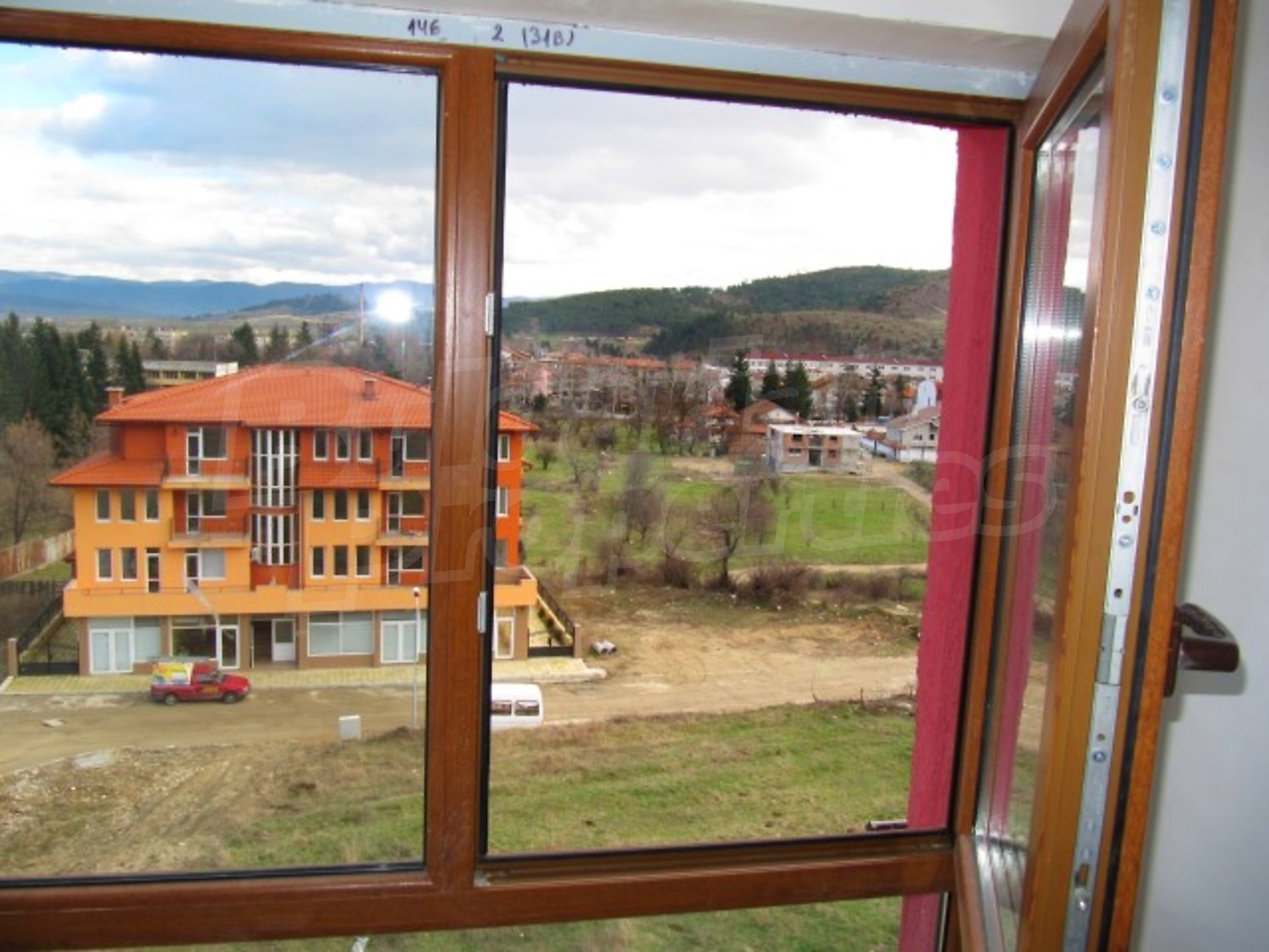 Gallery Picture 11