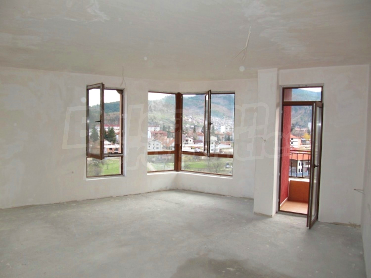 Gallery Picture 6