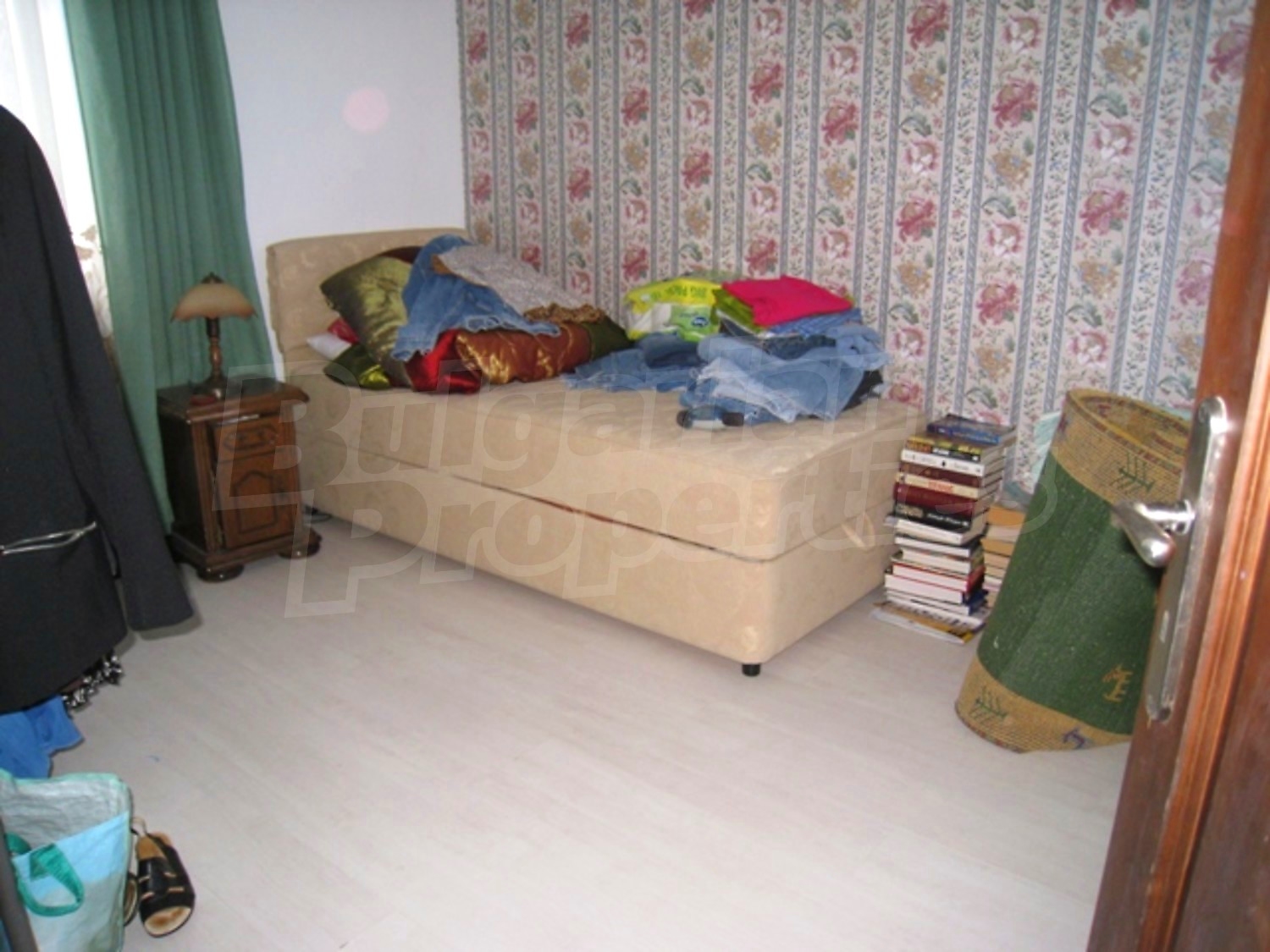 Gallery Picture 24