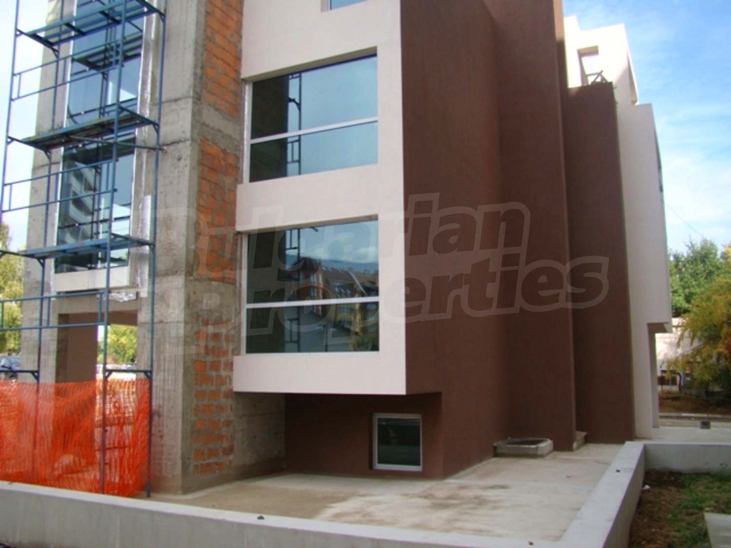 Gallery Picture 7