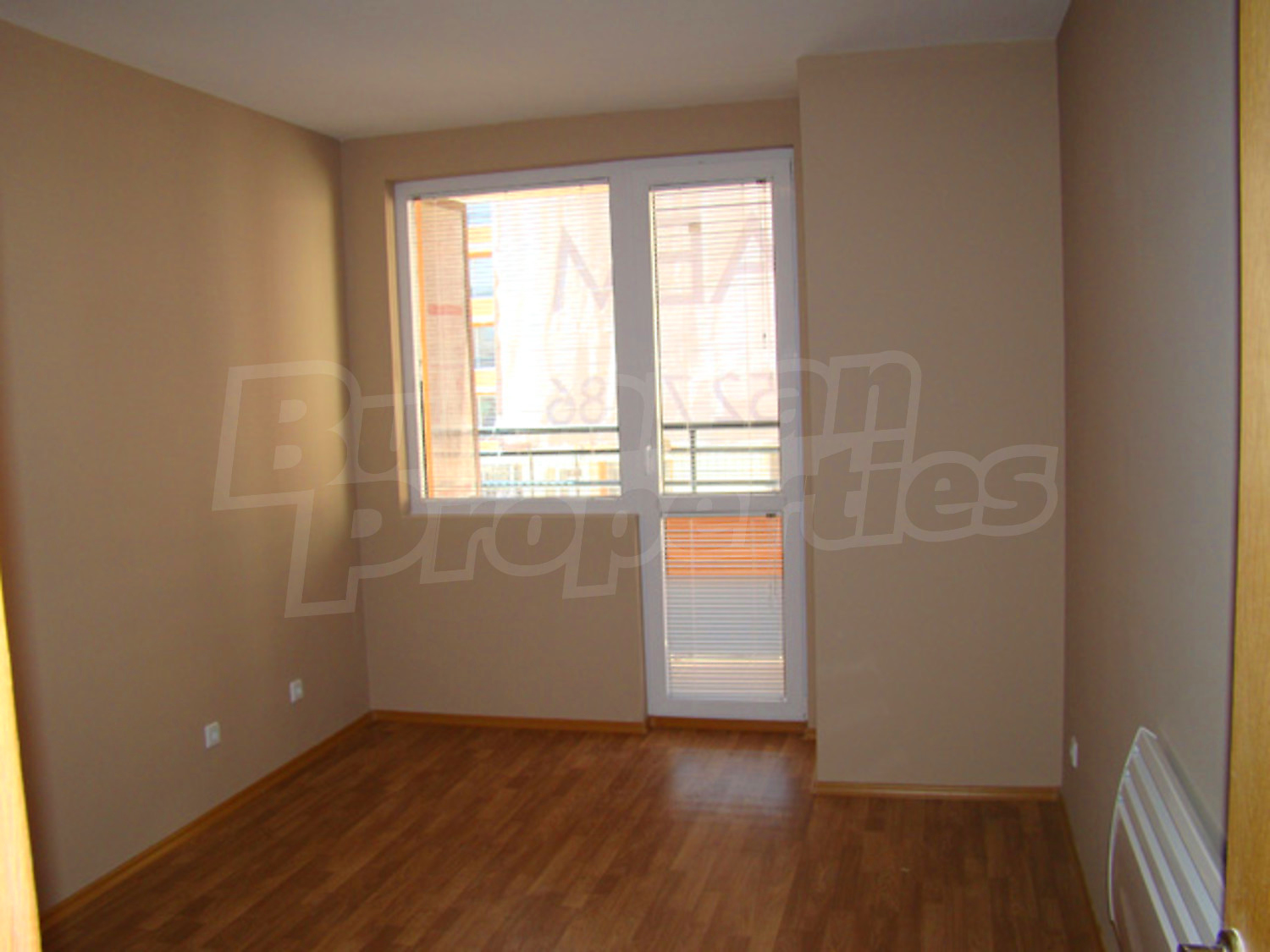 Gallery Picture 13