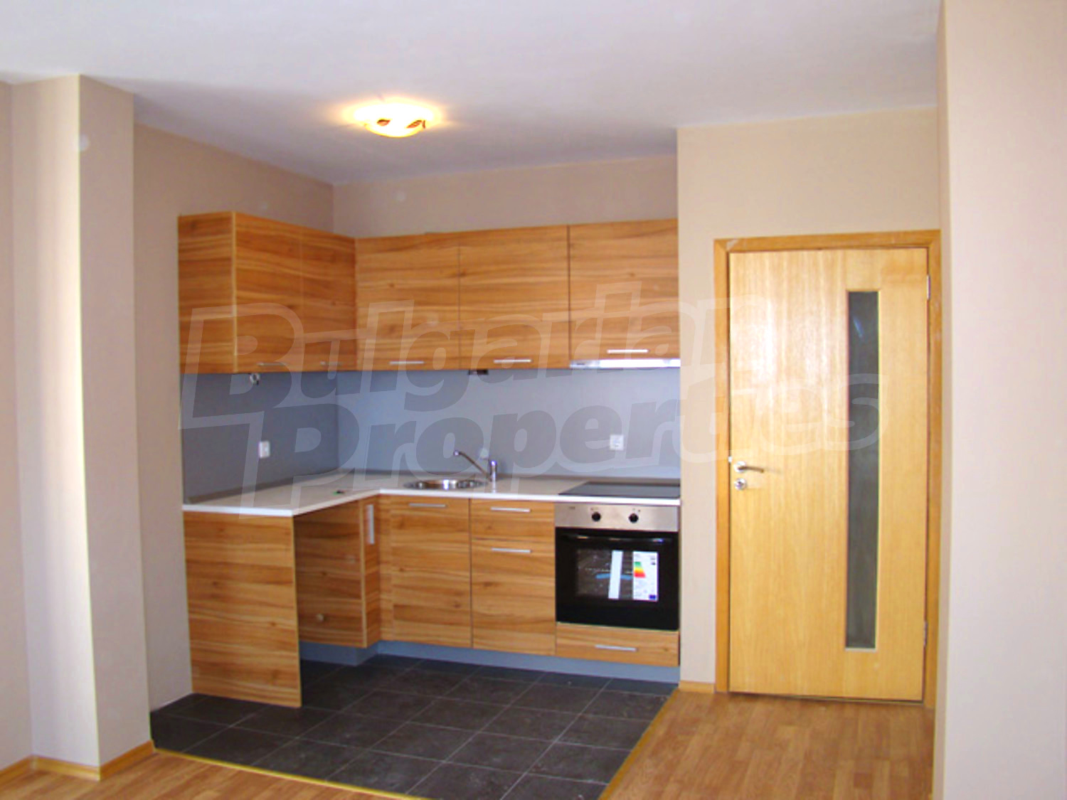 Gallery Picture 8