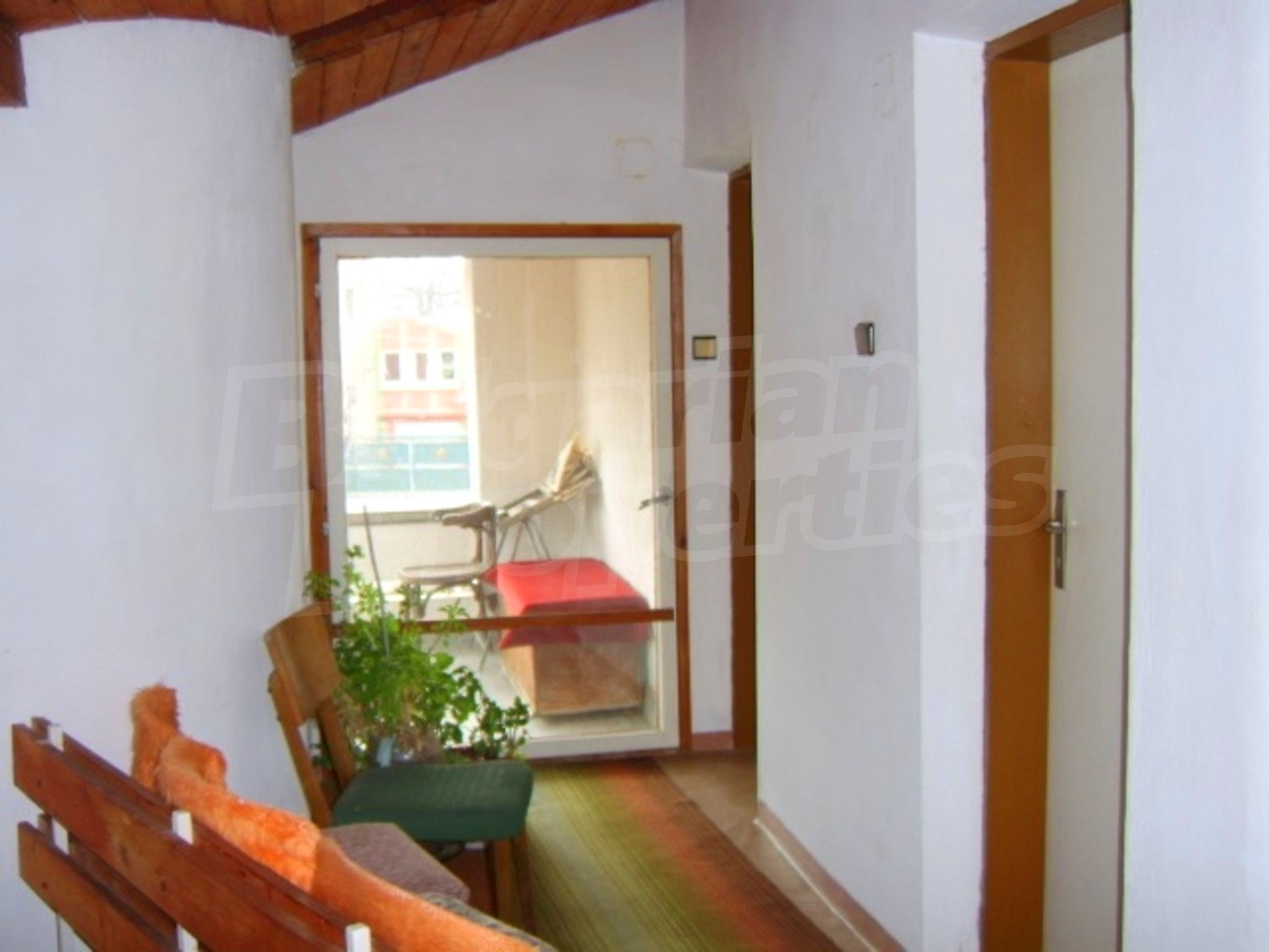 Gallery Picture 10