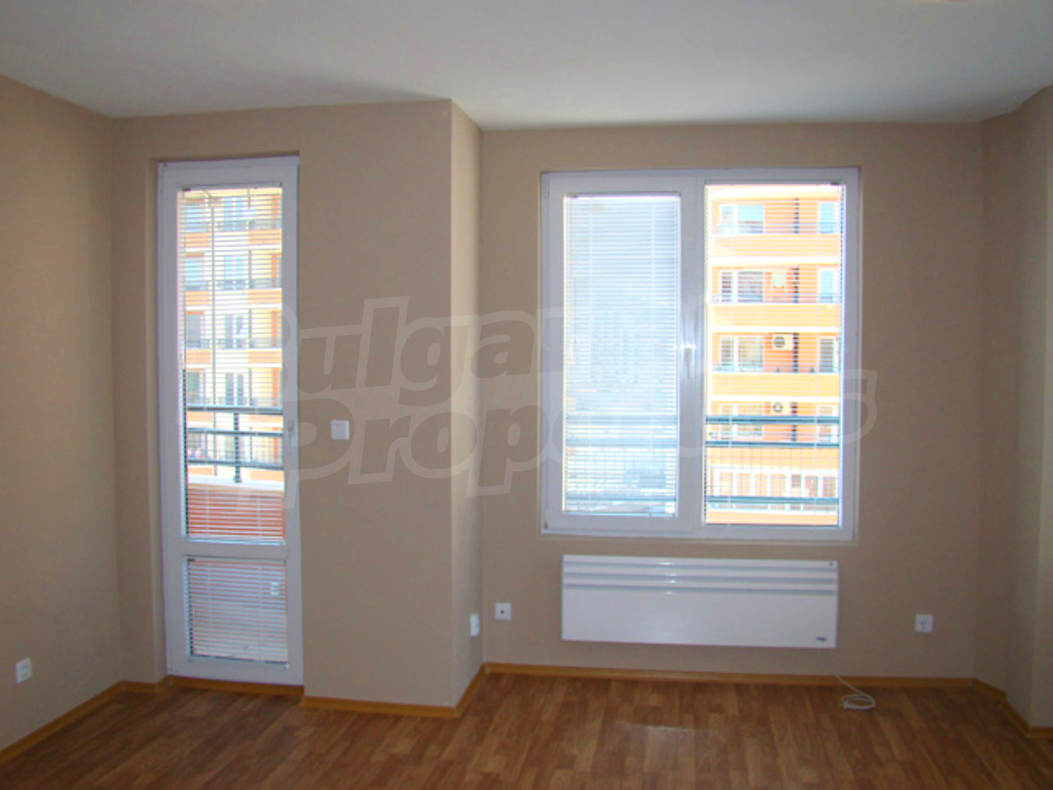 Gallery Picture 10