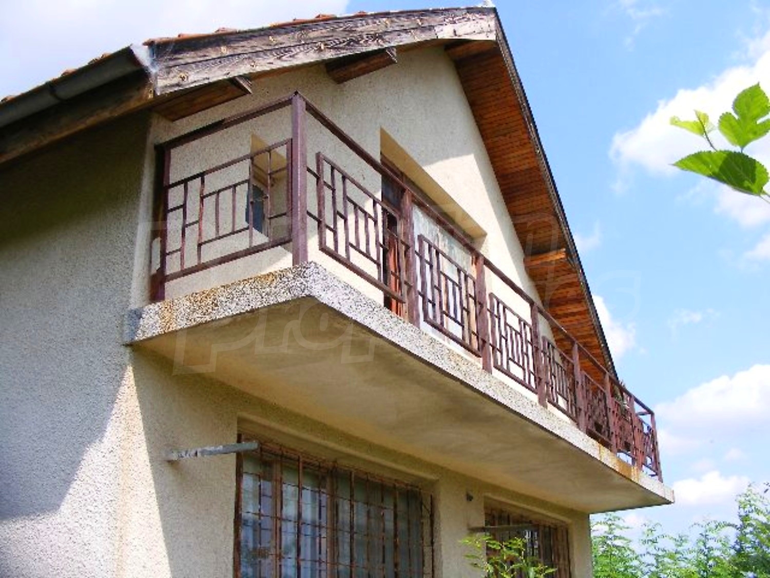 Gallery Picture 3