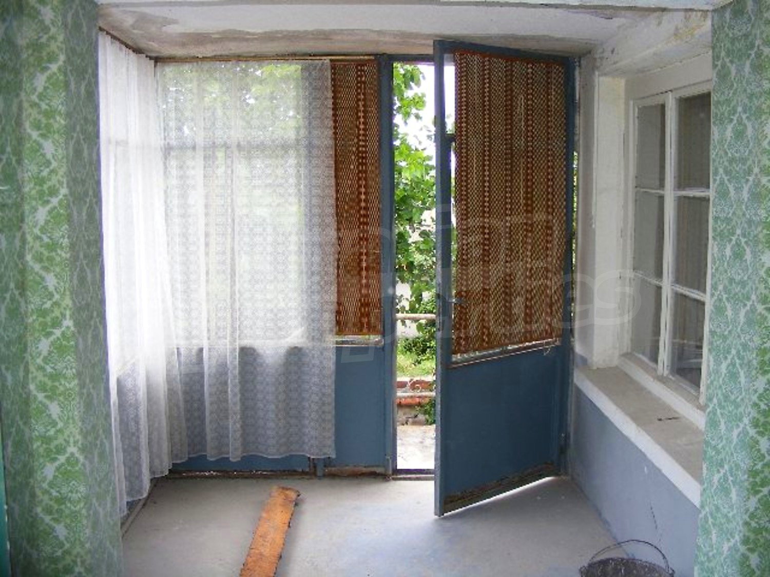 Gallery Picture 17