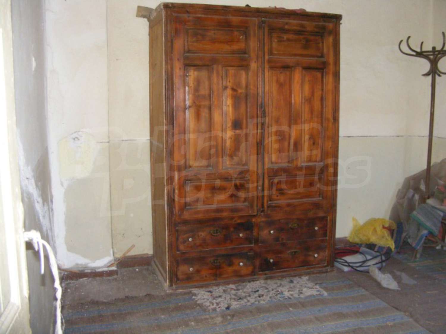 Gallery Picture 19