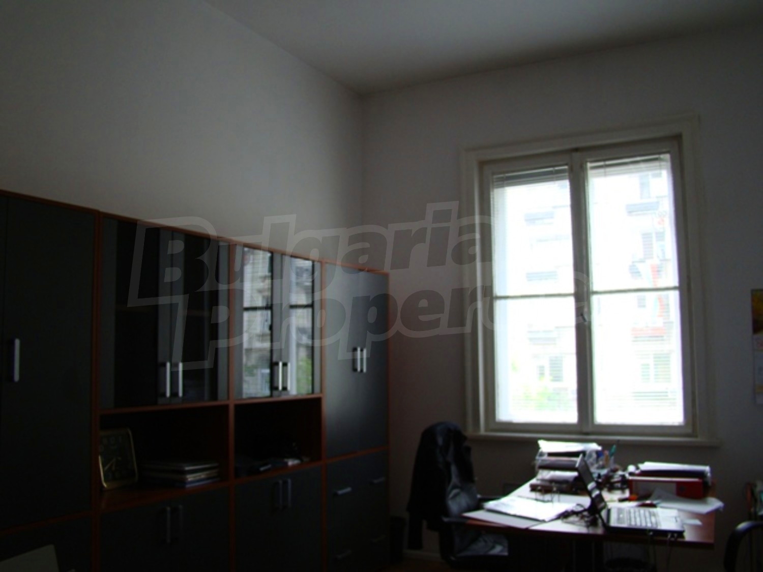 Gallery Picture 12