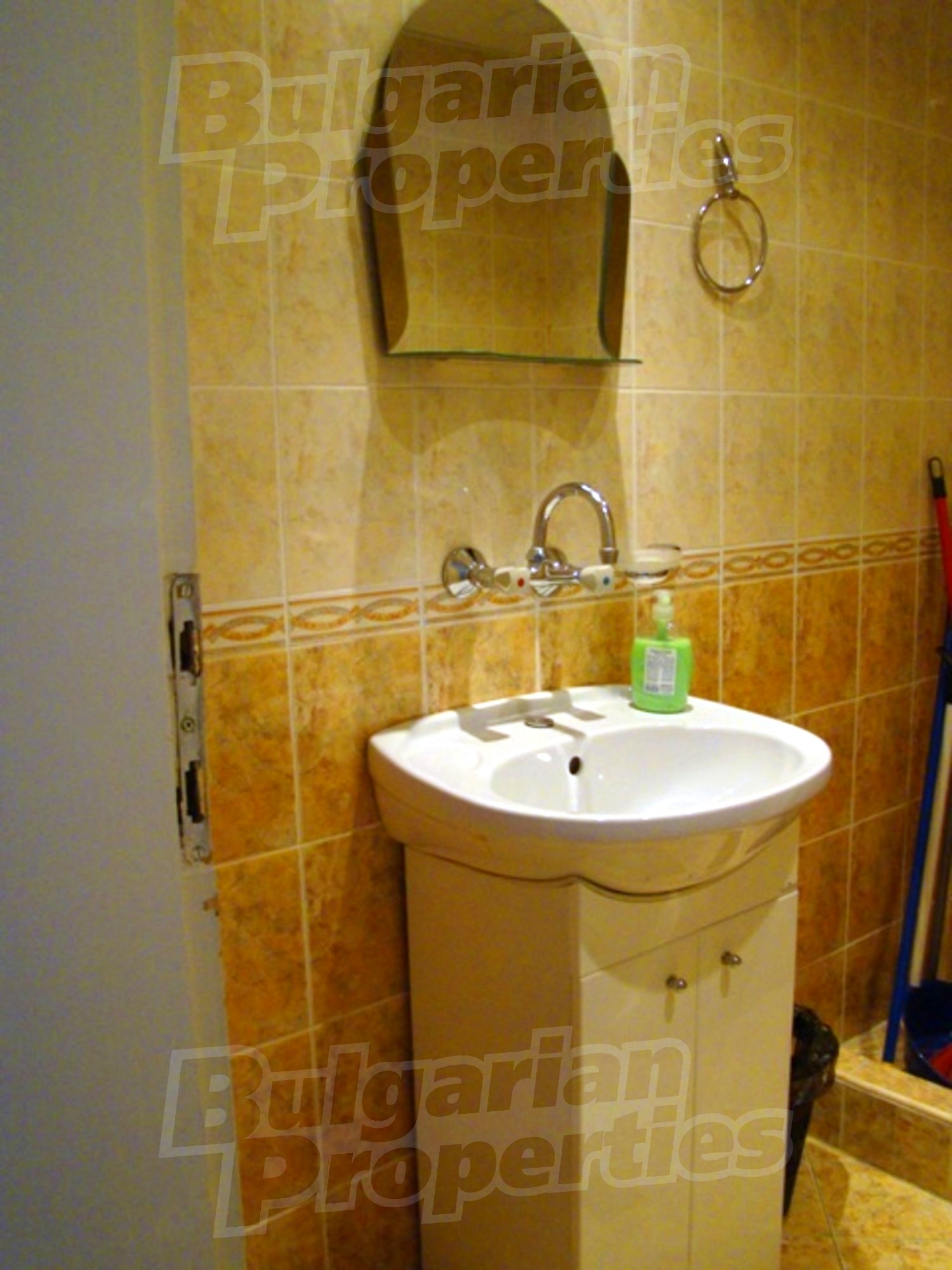 Gallery Picture 18