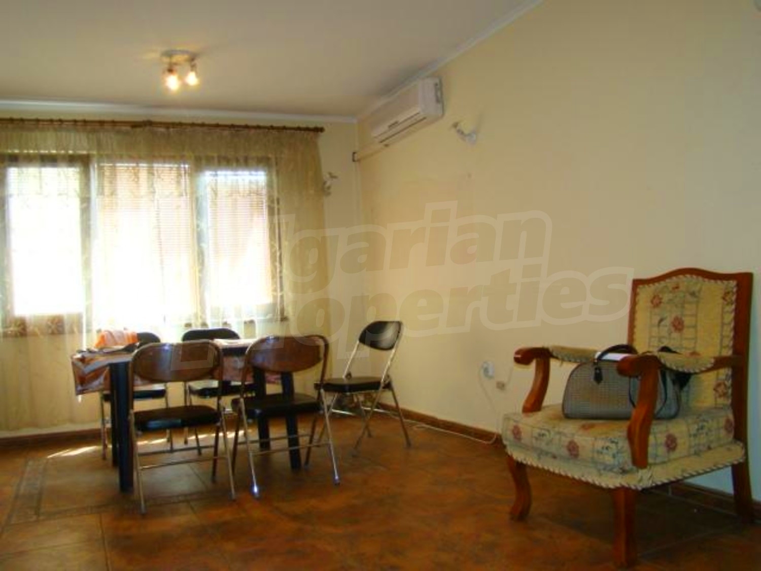 Gallery Picture 8