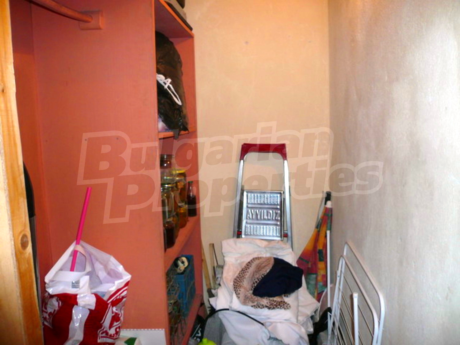 Gallery Picture 10