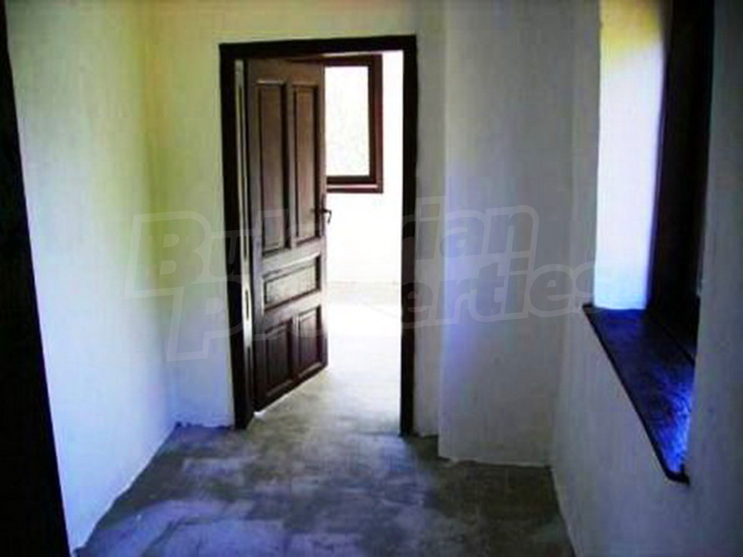 Gallery Picture 9
