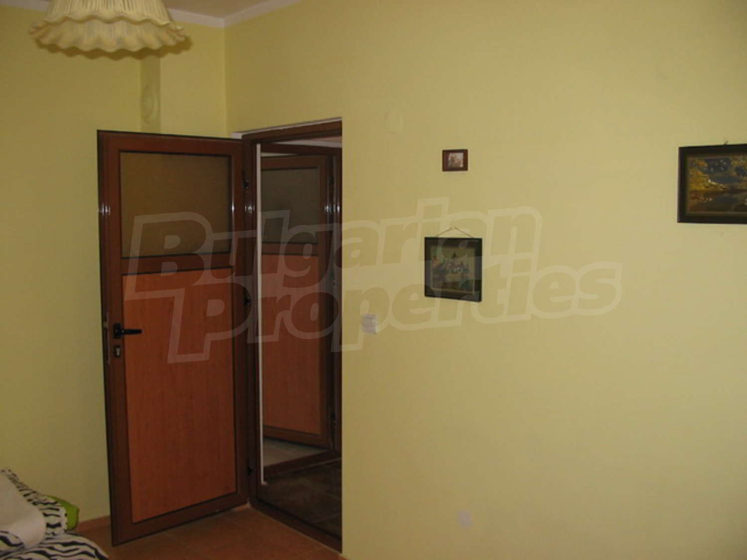 Gallery Picture 12