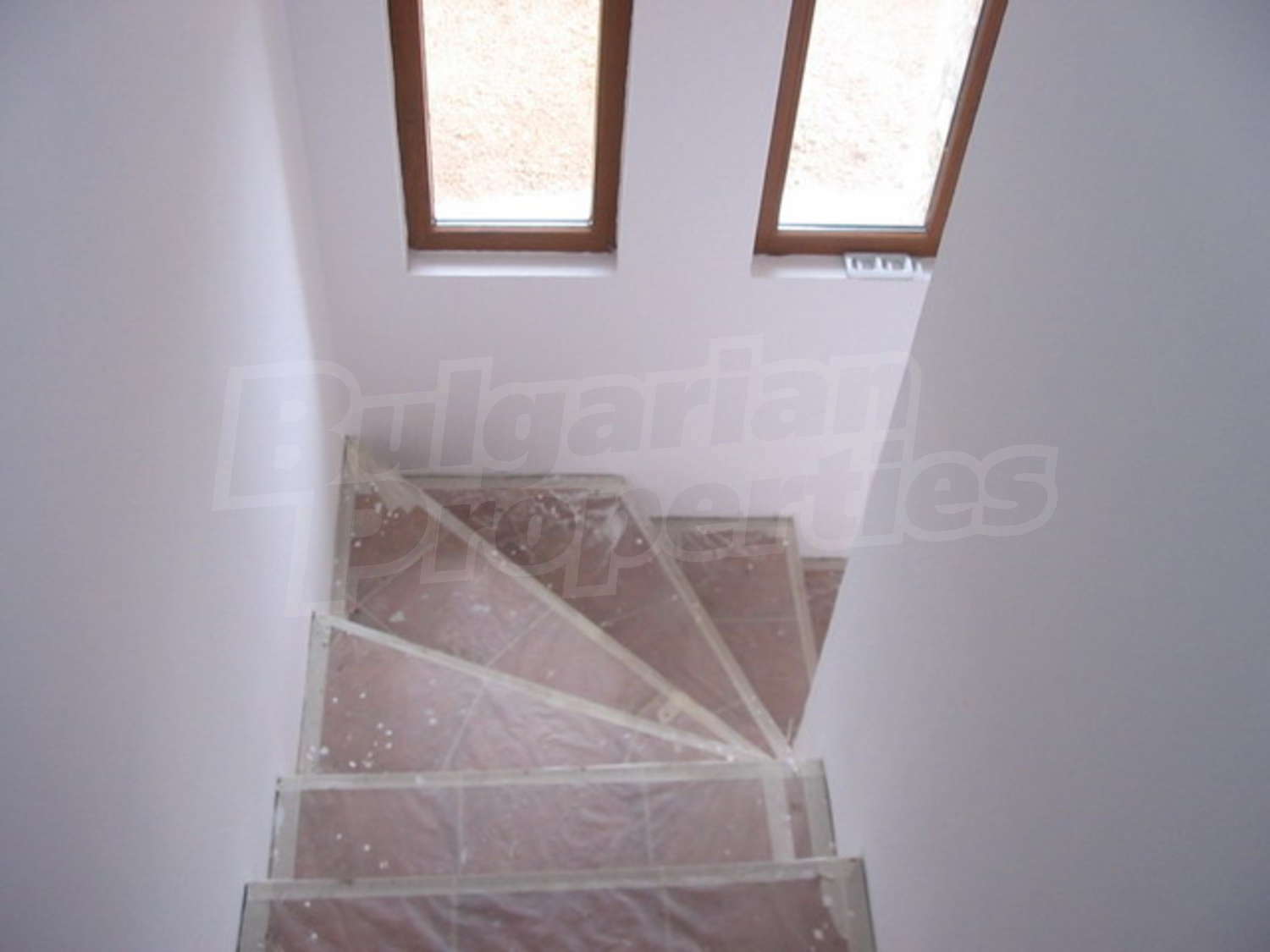 Gallery Picture 5