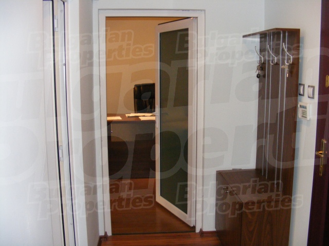 Gallery Picture 6
