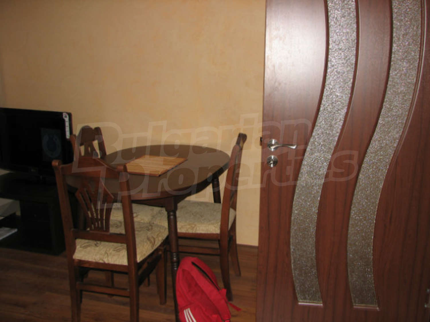 Gallery Picture 5