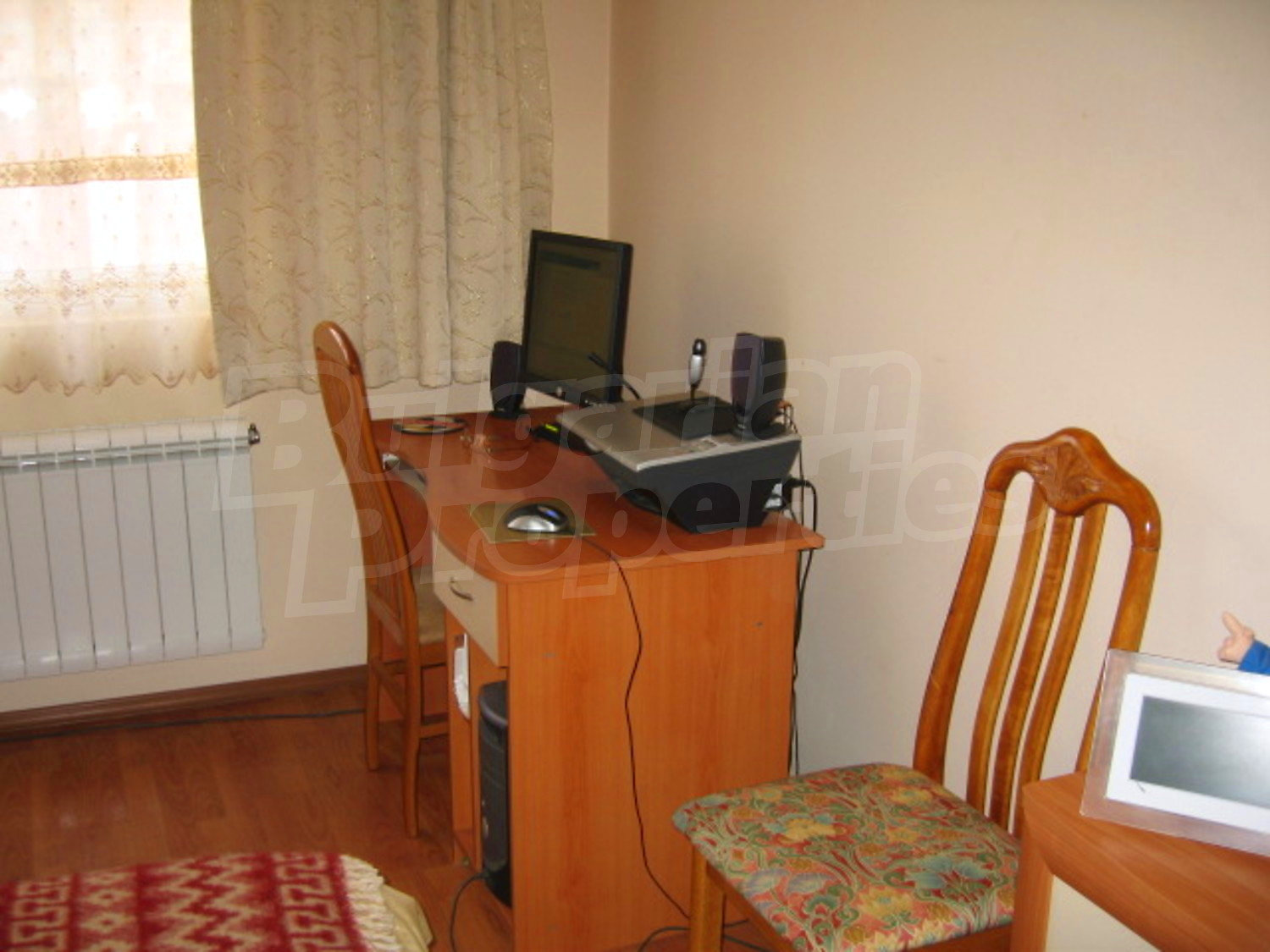 Gallery Picture 13
