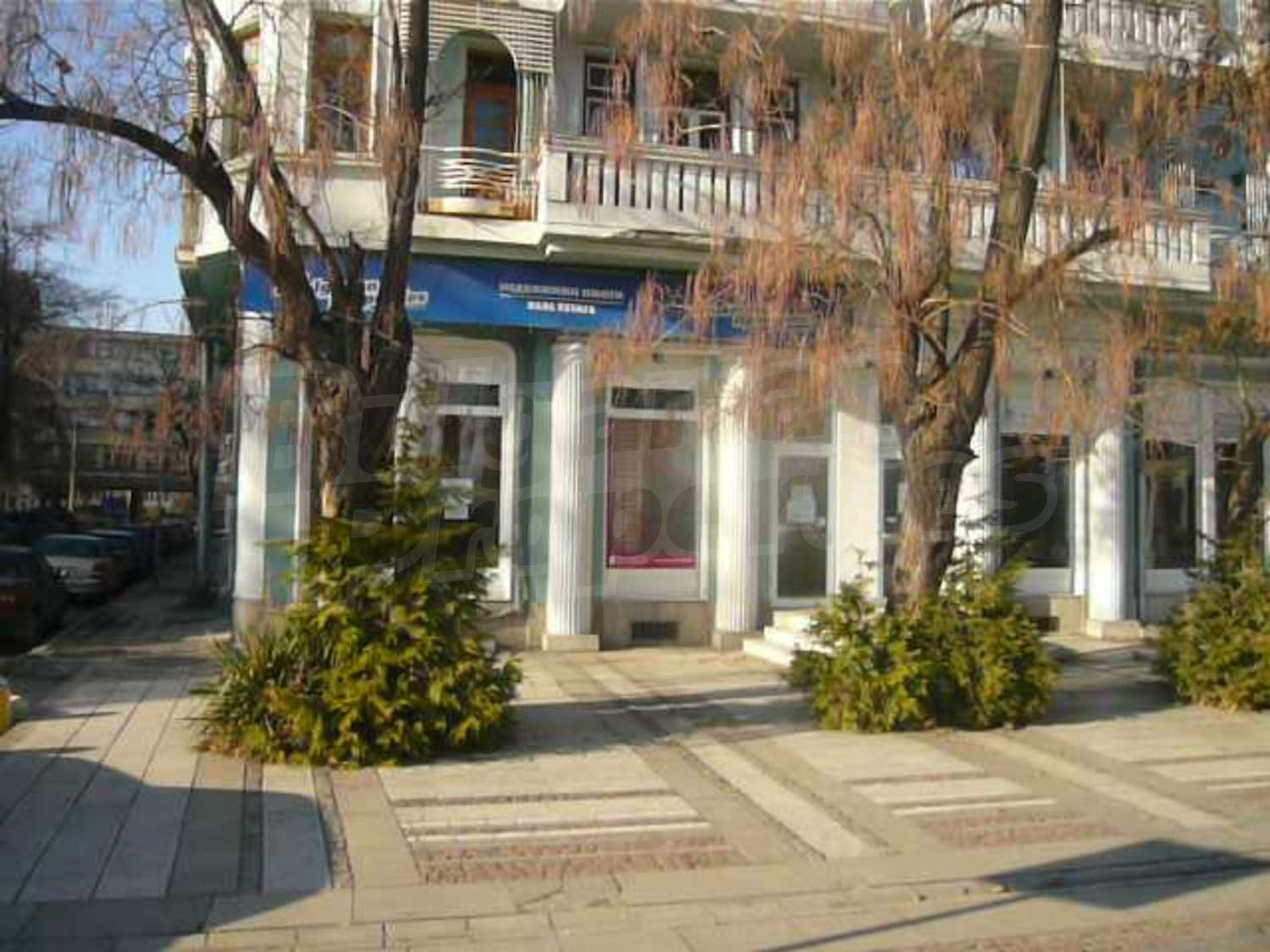 Gallery Picture 4