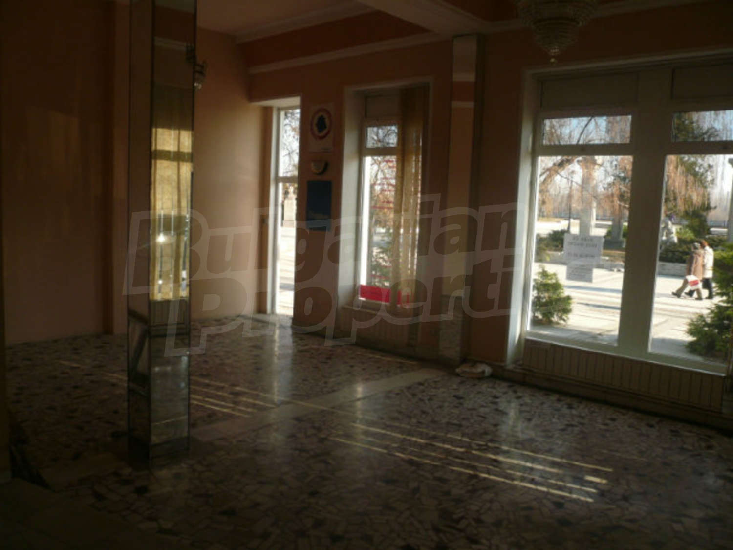 Gallery Picture 8