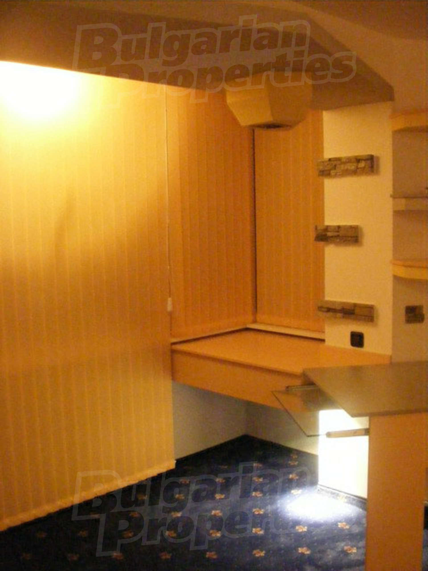 Gallery Picture 28